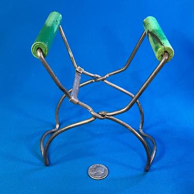 VINTAGE GREEN WOOD HANDLED JAR LIFTER TOOL FOR CANNING