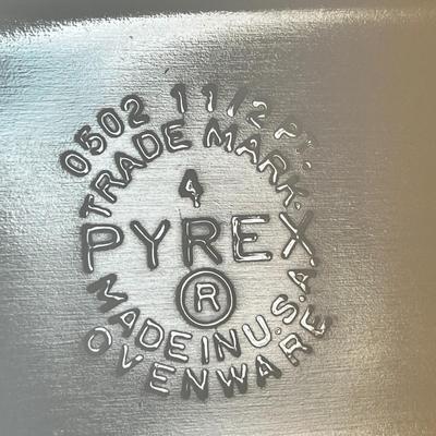 SMALL VINTAGE PYREX HARVEST GOLD BUTTERFLY FLOWER PATTERN SMALL BREAD PAN