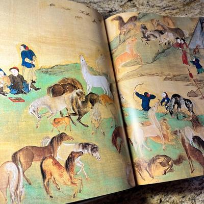 COMPREHENSIVE â€œTHE NOBLE HORSEâ€ BOOK BY MONIQUE AND HANS D. DOSSENBACH