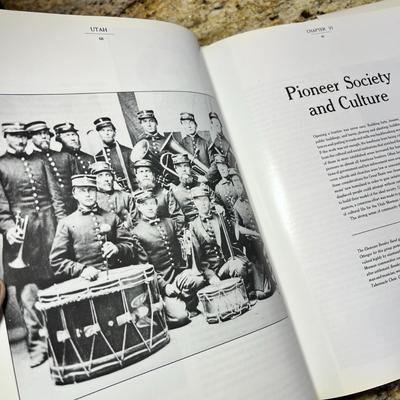 â€œUTAH: UNUSUAL BEGINNING TO UNIQUE PRESENTâ€ BOOK BY WAYNE K. HINTON