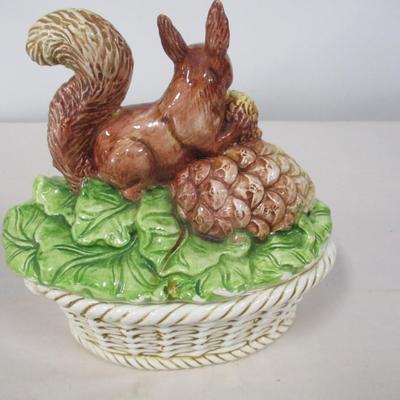Vintage Carraro Porcelain Squirrel In Basket Cookie Jar