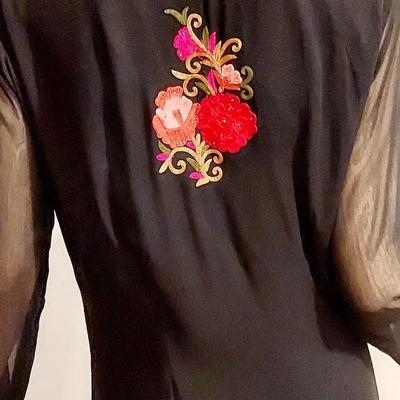 Vtg 70s  Embroidered Hostess Asian Influence  dress