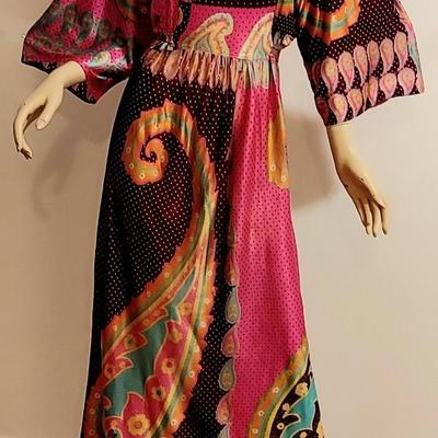 Vtg 60-70s  Boho Chic Trapeze Maxi Bold printed Design with Sash Belt