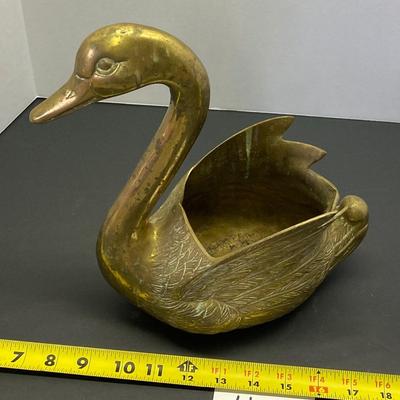 Vintage Brass Swan