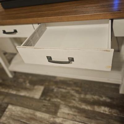 Stownbranner Sofa/Console Table  by Ashley
