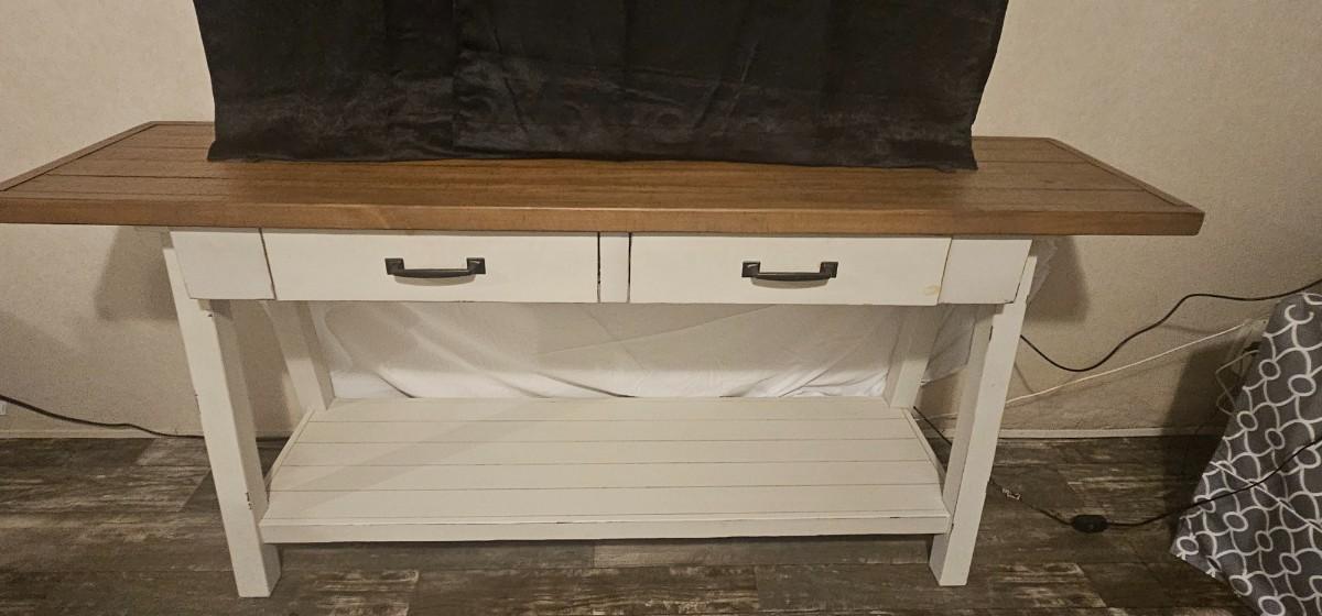 Stownbranner Sofa Console Table by Ashley EstateSales
