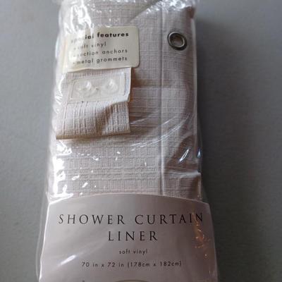 Shower curtain liner
