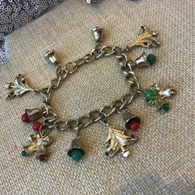 Vintage Christmas Charm Bracelet  - Bells, Bows/Bells, Christmas Trees Goldtone