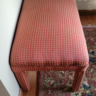 Upholstered Bench (LR-DW)