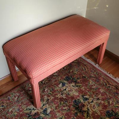 Upholstered Bench (LR-DW)