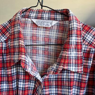 4 flannel long sleeve shirts