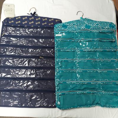 Hanging Jewelry Organizers (B5-BBL)