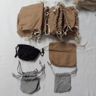 Cloth Jewelry Bags (B5-BBL)