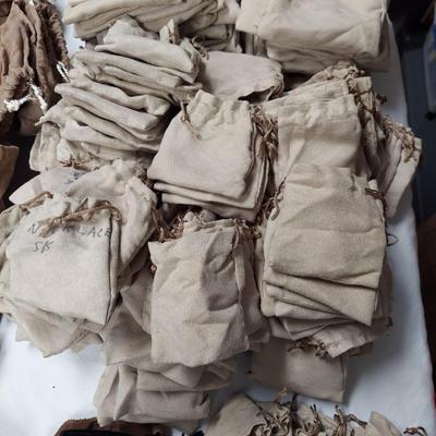 Cloth Jewelry Bags (B5-BBL)