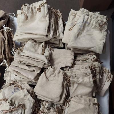 Cloth Jewelry Bags (B5-BBL)