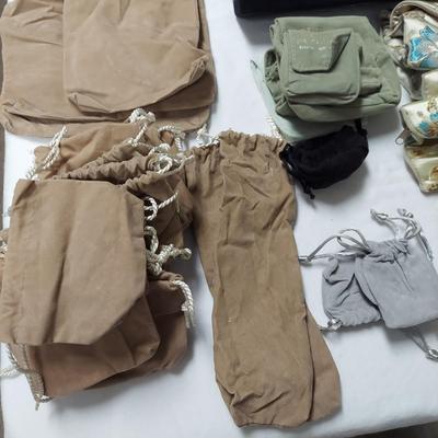 Cloth Jewelry Bags (B5-BBL)