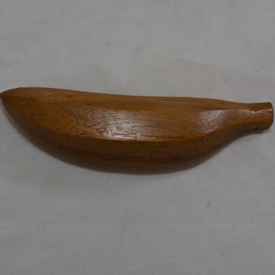 Lot of Vintage Wooden Fruit