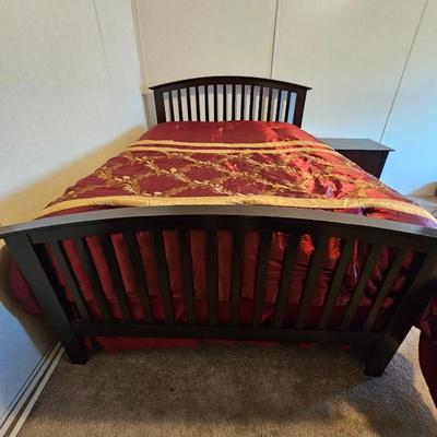 Mission Style Full Size Bed w/Mattress - Cappuccino