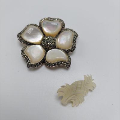 Sterling Silver and Mother of Pearl Jewelry (B5-BBL)