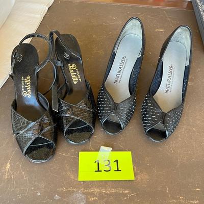 2 pairs of shoes