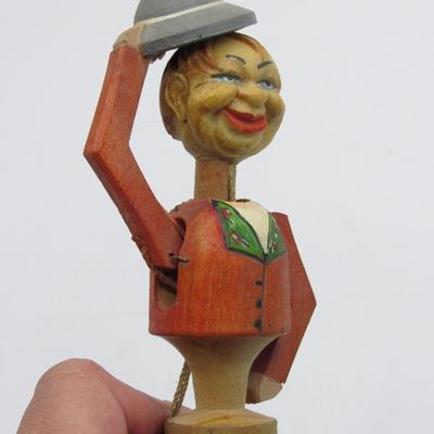 Vintage Carved Wood Novelty Wine Bottle Stopper Hat Tipping Gentleman Barware Figurine