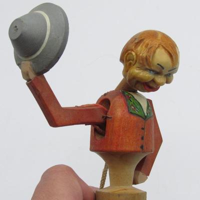 Vintage Carved Wood Novelty Wine Bottle Stopper Hat Tipping Gentleman Barware Figurine