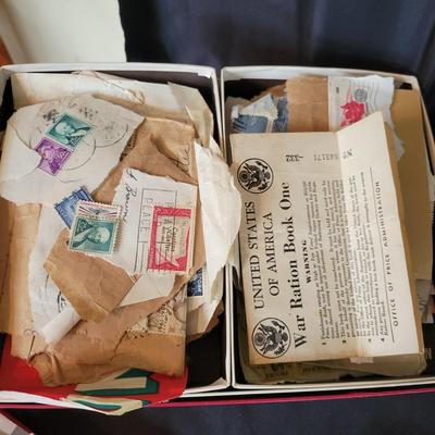 Circulated and Uncirulated Stamps of the World (SR-DW)