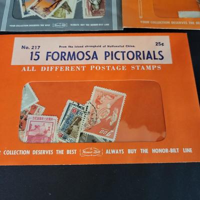 Circulated and Uncirulated Stamps of the World (SR-DW)