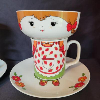 Adorable Vintage Children's Plate Set (SR-DW)