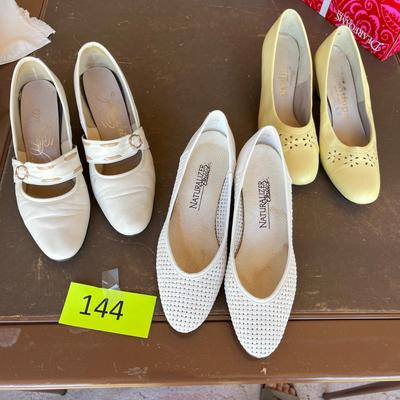 Lot of 3 slip on shoes