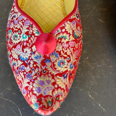 Daniel Green Oriental style shoes