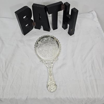 Bath & Mirror Decor