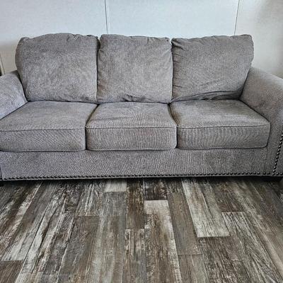 Signature Design by AshleyÂ® Agleno Pad-Arm Sofa