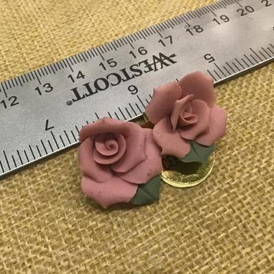 Dainty Floral Brooch Pin~*Ceramic Pink Roses with Green Leafs*