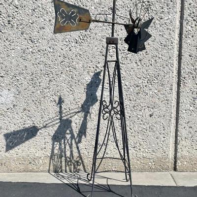Rustic Weathered Metal Windmill Garden Yard Art