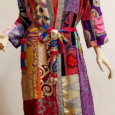 Vtg 1970s Silk Patchwork  Kimono with Sash