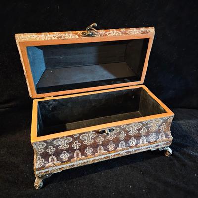 Candlestands, Decor Shelves & More  (DR-JS)