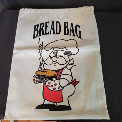 Kelly's Kitchen Timbale Irons, Bread Bags and Cake Decorating (K-DW)