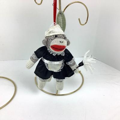 198 Heart Felts & Midwest CBK Ornaments Ringmaster Monkey