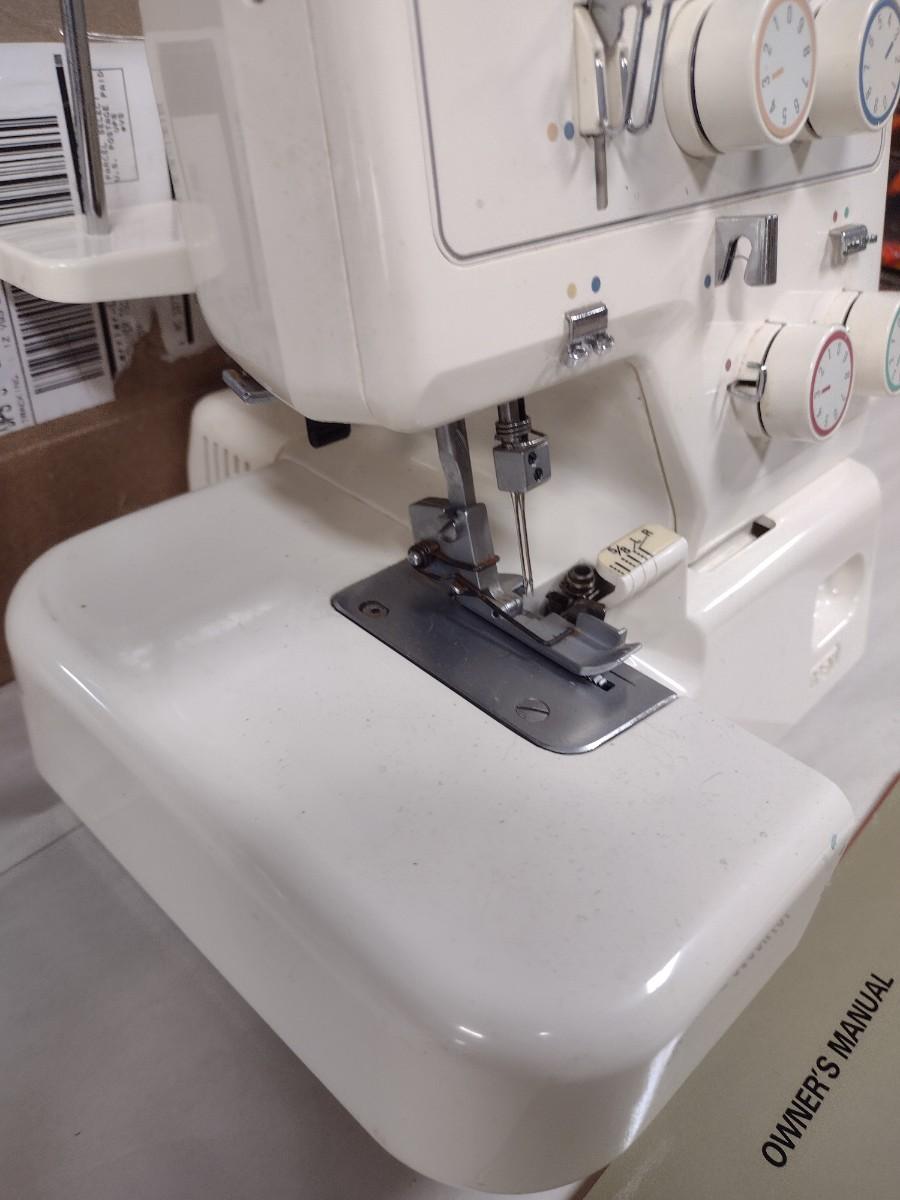 Sears Kenmore Overlock 3/4D Model 16641 Serger Sewing Machine