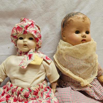 Two Vintage Baby Dolls (BO-JS)