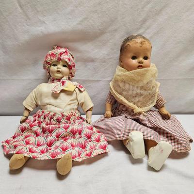 Two Vintage Baby Dolls (BO-JS)