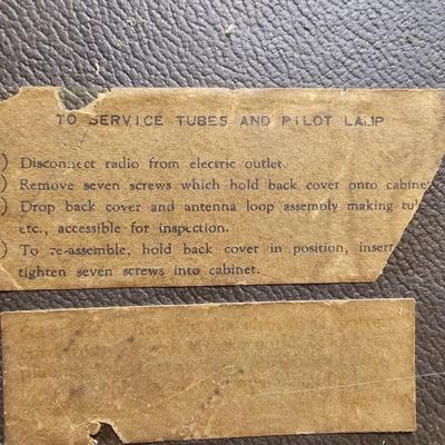 Vintage Sears Silvertone Radio (BO-JS)