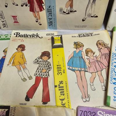 Vintage Children's Sewing Patterns (BO-JS)