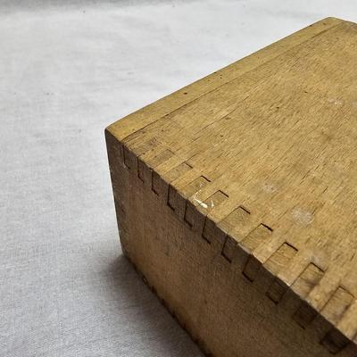 Vintage Butter Molds & Mason Jars (BG-JS)