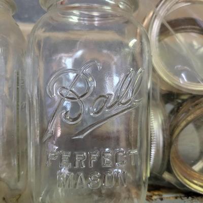 Ball and Atlas Quart Canning Jars and Bands (BG-DW)