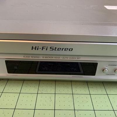 Sony Hi-Fi Video Cassette Recorder