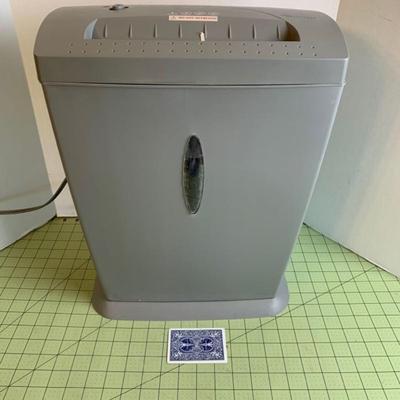 TechSolutions Paper Shredder