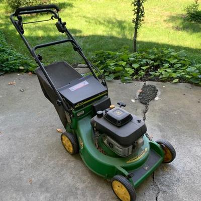 John Deere Lawn Mower