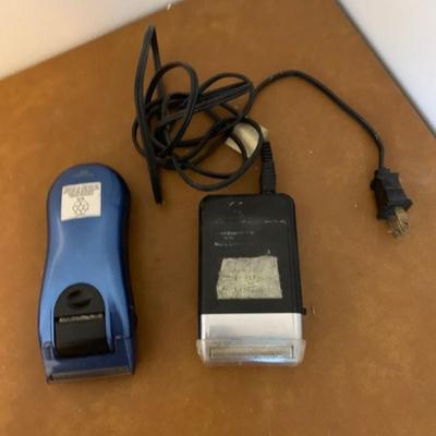 Electric Razor Bundle